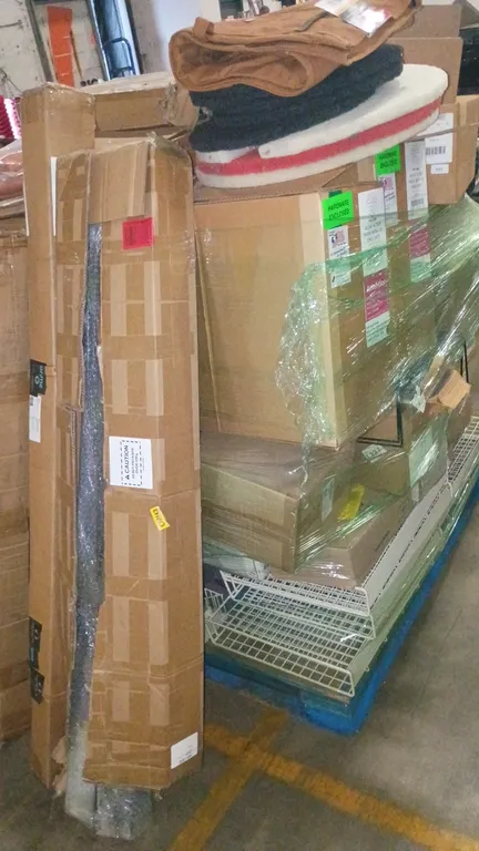 Quantity of pallet amazon returns,weangler pants,and floor scrubber pads