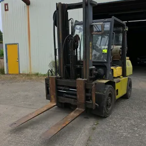 Hyster H80XL LP forklift. S/N: G005D15222W. Features 2-stage mast, 145.5" max lift height, 7,150 lb capacity at 24" load center, side shift, hydraulic