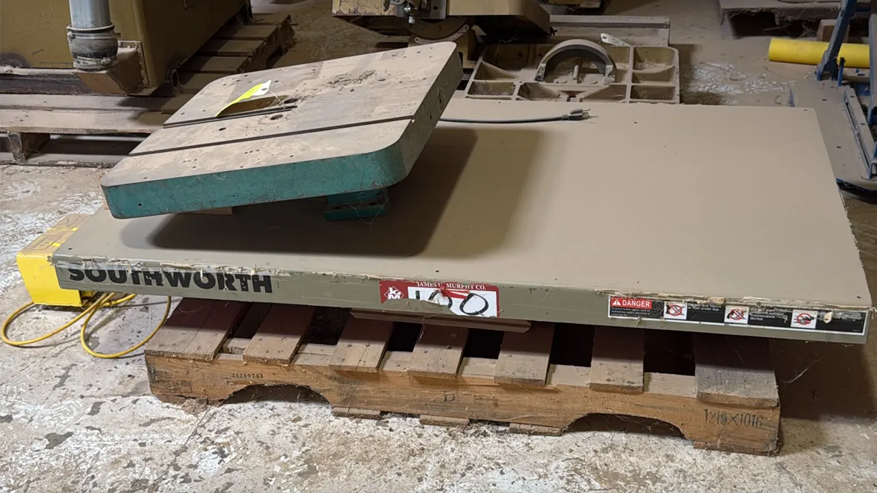 Southworth pneumatic lift table. Features 1,500 lb capacity and dual foot pedal control. Note: Item on top not included.