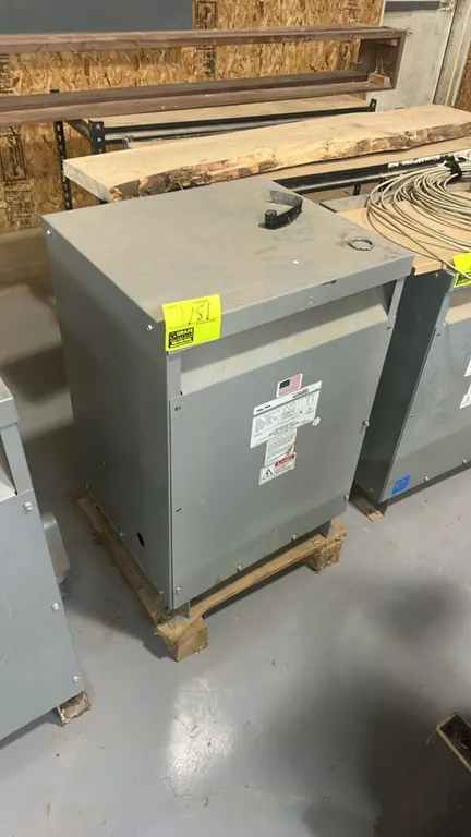 Federal Pacific T43T30 30 kVA dry-type transformer. Features aluminum conductors and Type 2/3R ventilated enclosure. Model: 36 B, Series: 4192. Electr