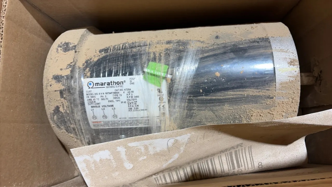 Marathon Electric SVN 56T34F15593A electric motor. Features 3 HP, 3450 RPM, 56HC frame, and TEFC enclosure. Cat No: K725A. Electrical: 575V, 60 Hz, 3-