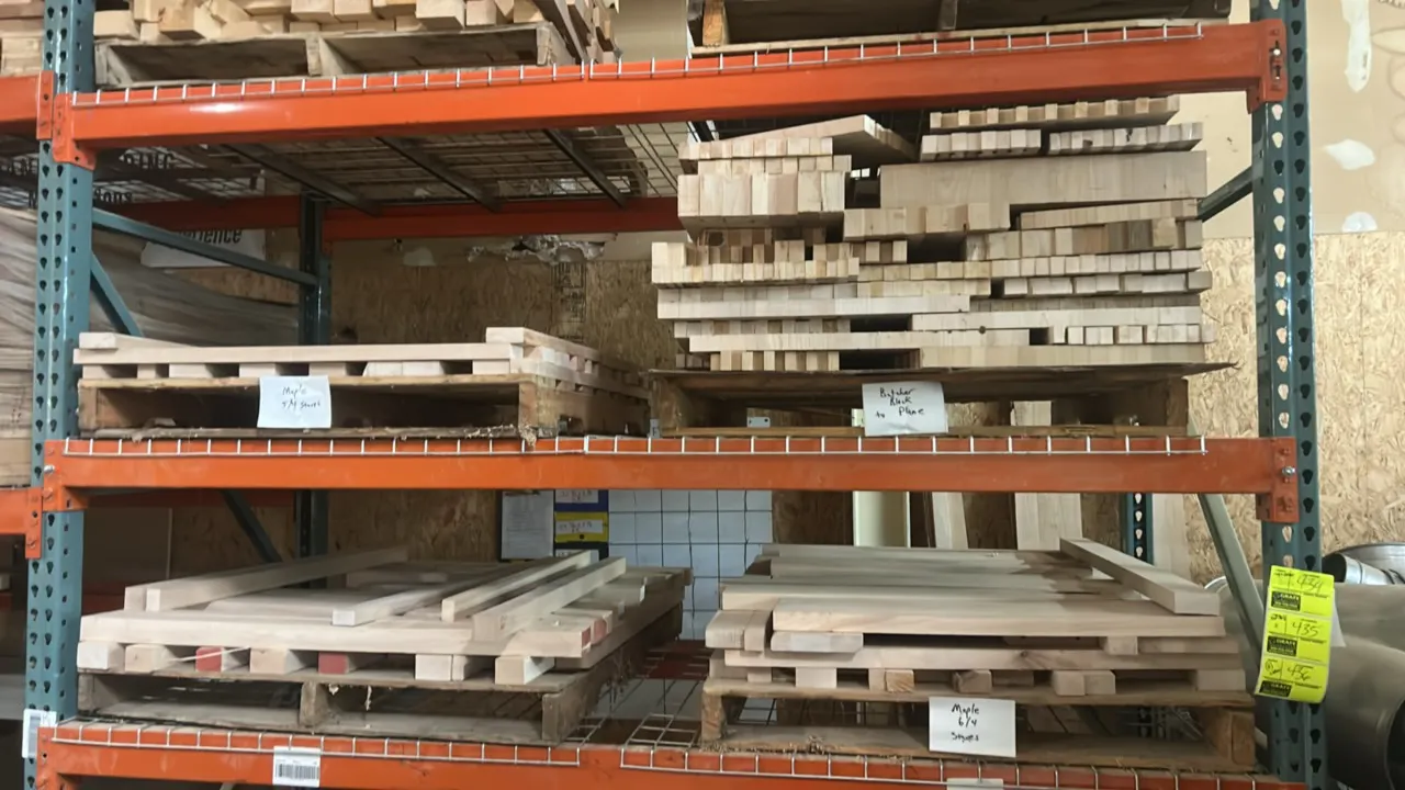 Assorted maple lumber and glued butcher block panels. Includes 5/4 maple shorts, 6/4 staves, butcher block cutoffs, and glued panels in various dimens