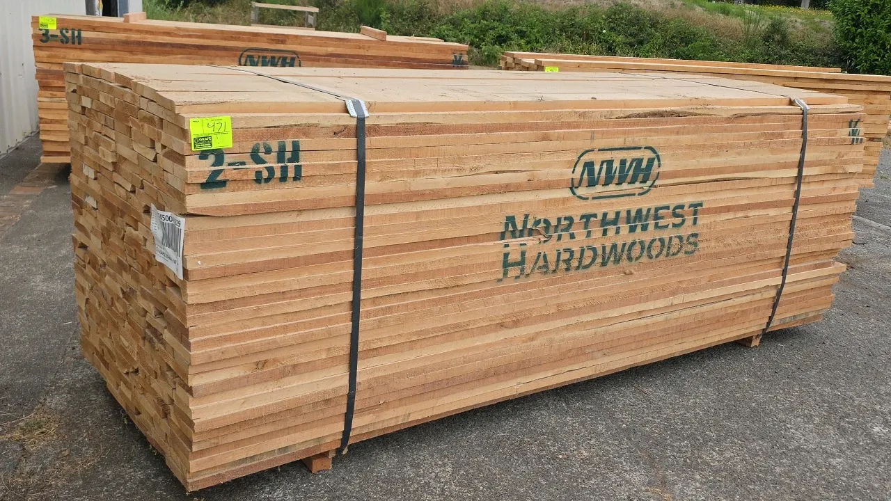 Northwest Hardwoods bundle of 5/4 maple hardwood lumber. 2 Shop grade. Kiln dried (KD), S2SHM surface. Total yield of 1,401 board feet. Approx. 10'L x