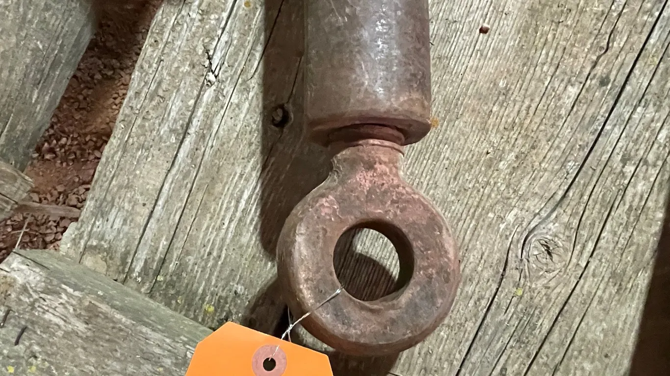 Large Ratcheting Binder