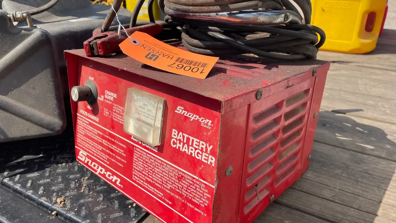 Snap-On Battery Charger