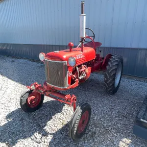 1948 Farmall Cub