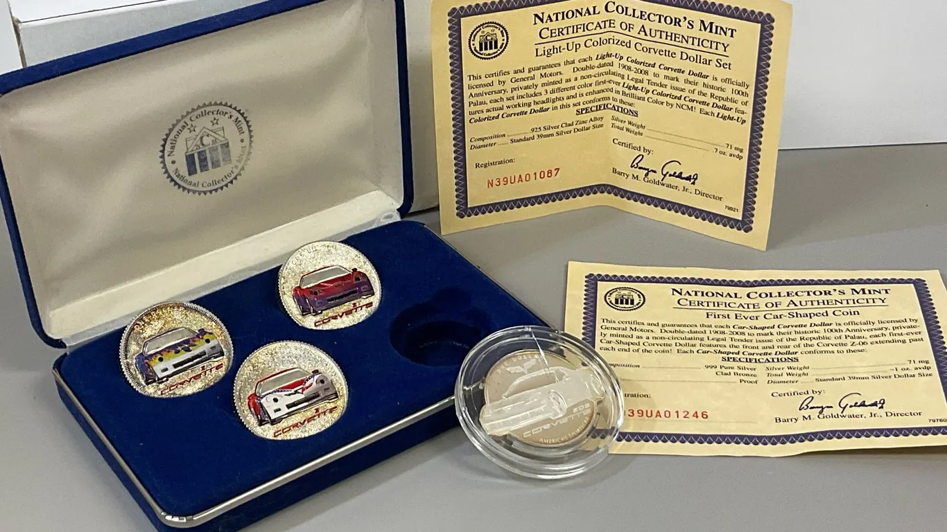 NCM Light-up Corvette Set & Car-Shaped Coin
