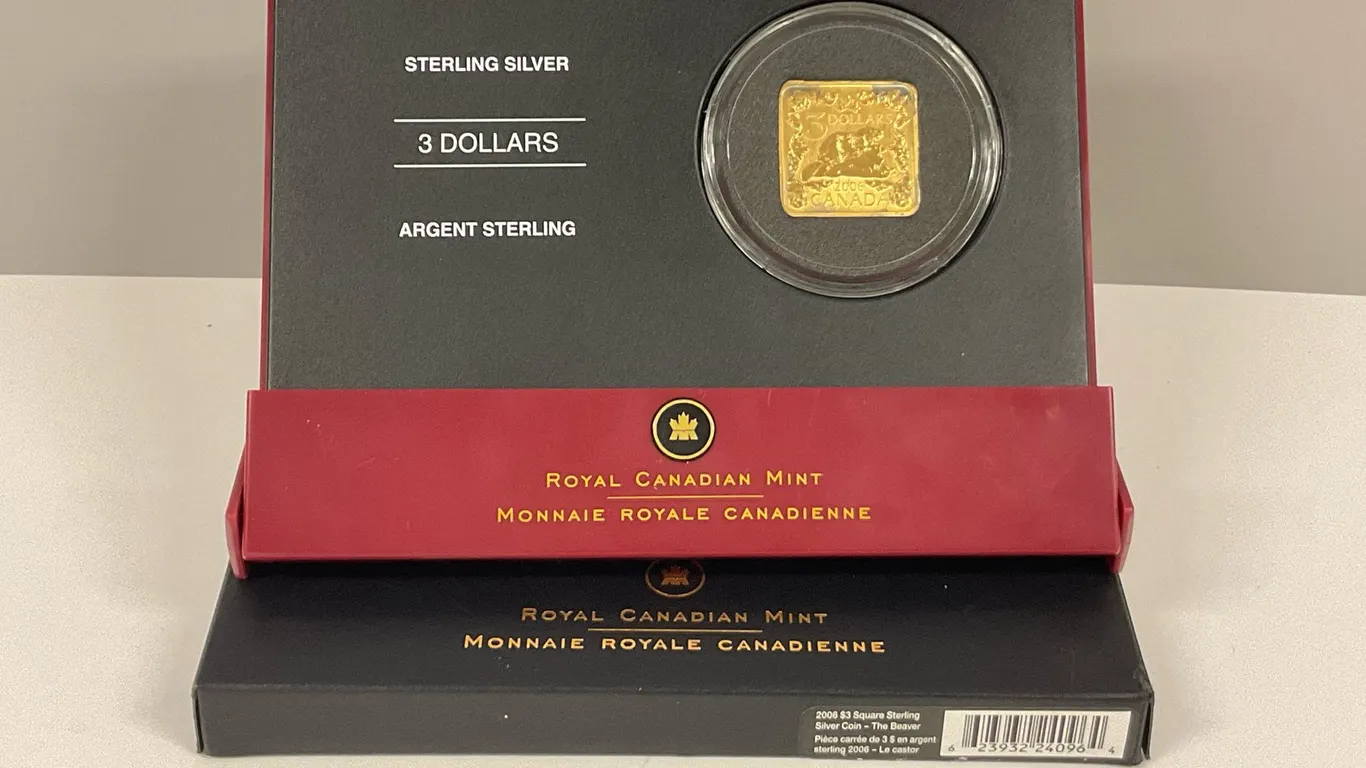 2006 Sterling Silver Square “Beaver” Coin