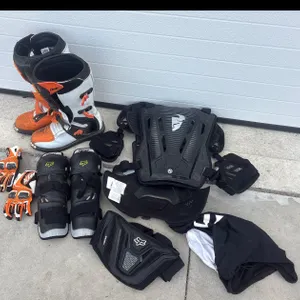 Motocross body protective gear