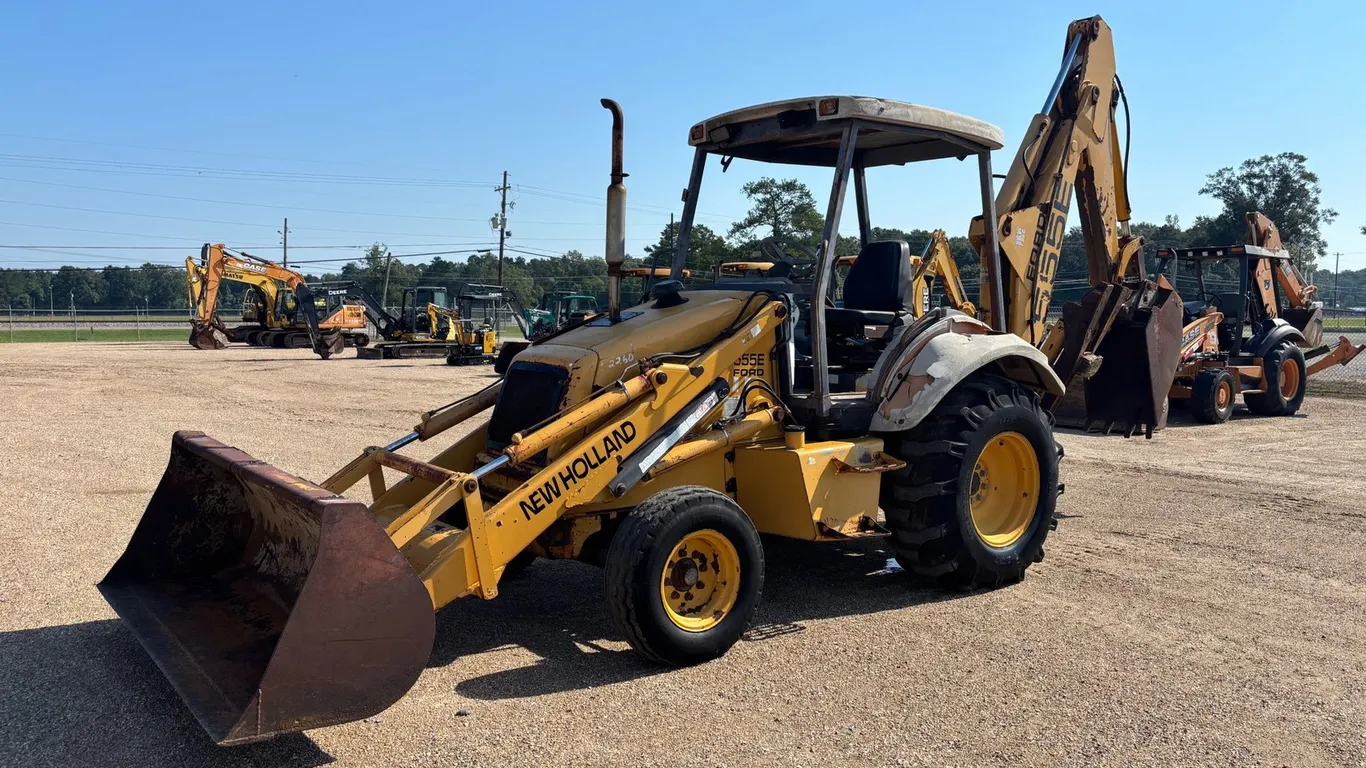 FORD 555E LOADER BACKHOE