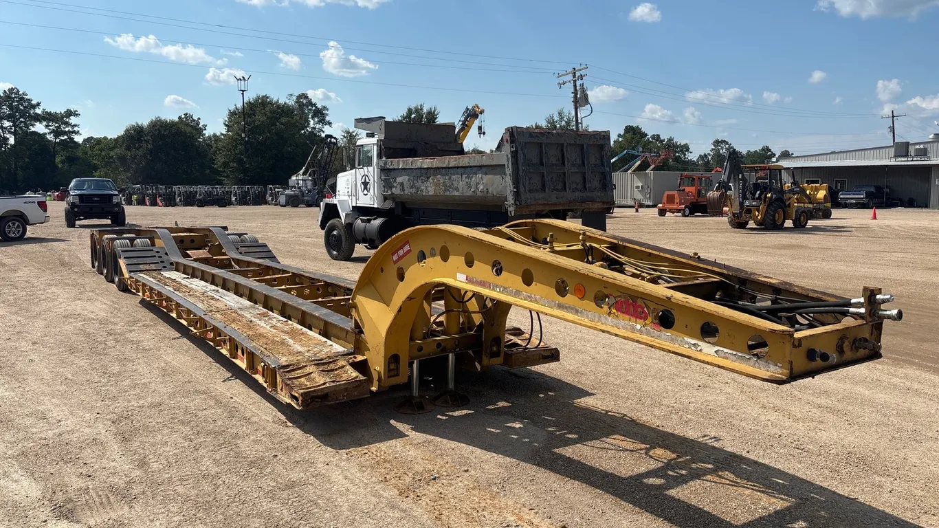Lot 47040