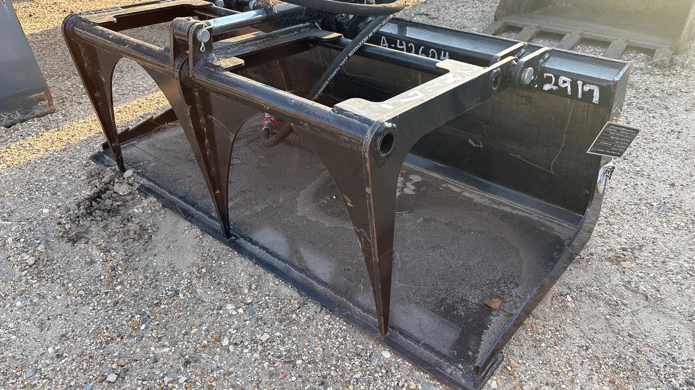 SKID STEER PLATE GRABBER