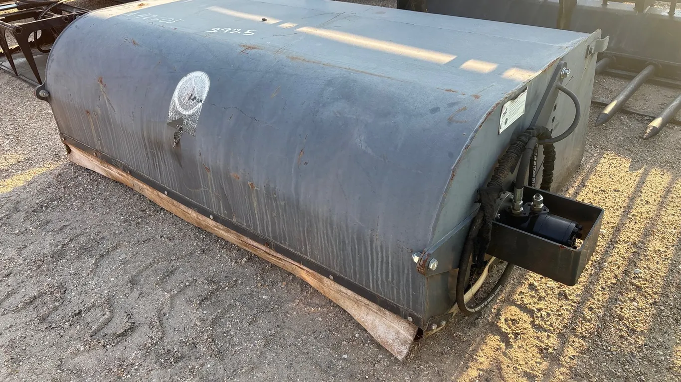 6FT SWEEPER ATTACHMENT FOR SKIDSTEER