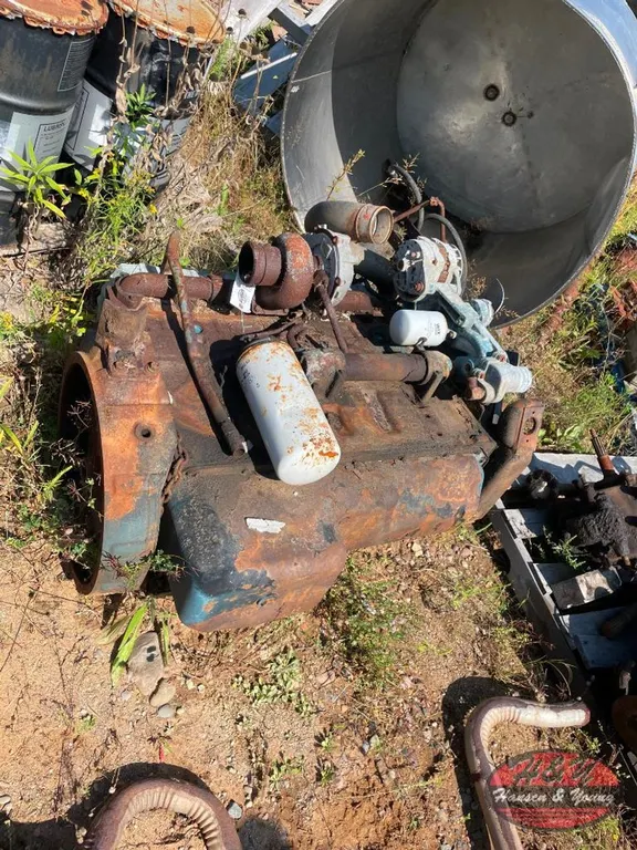 International DT466 Engine Core