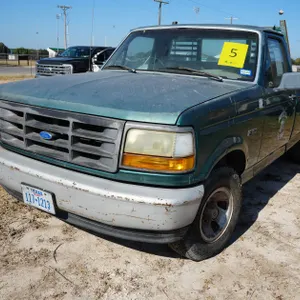 1996 Ford F150 Pickup - Will Need to be Towed