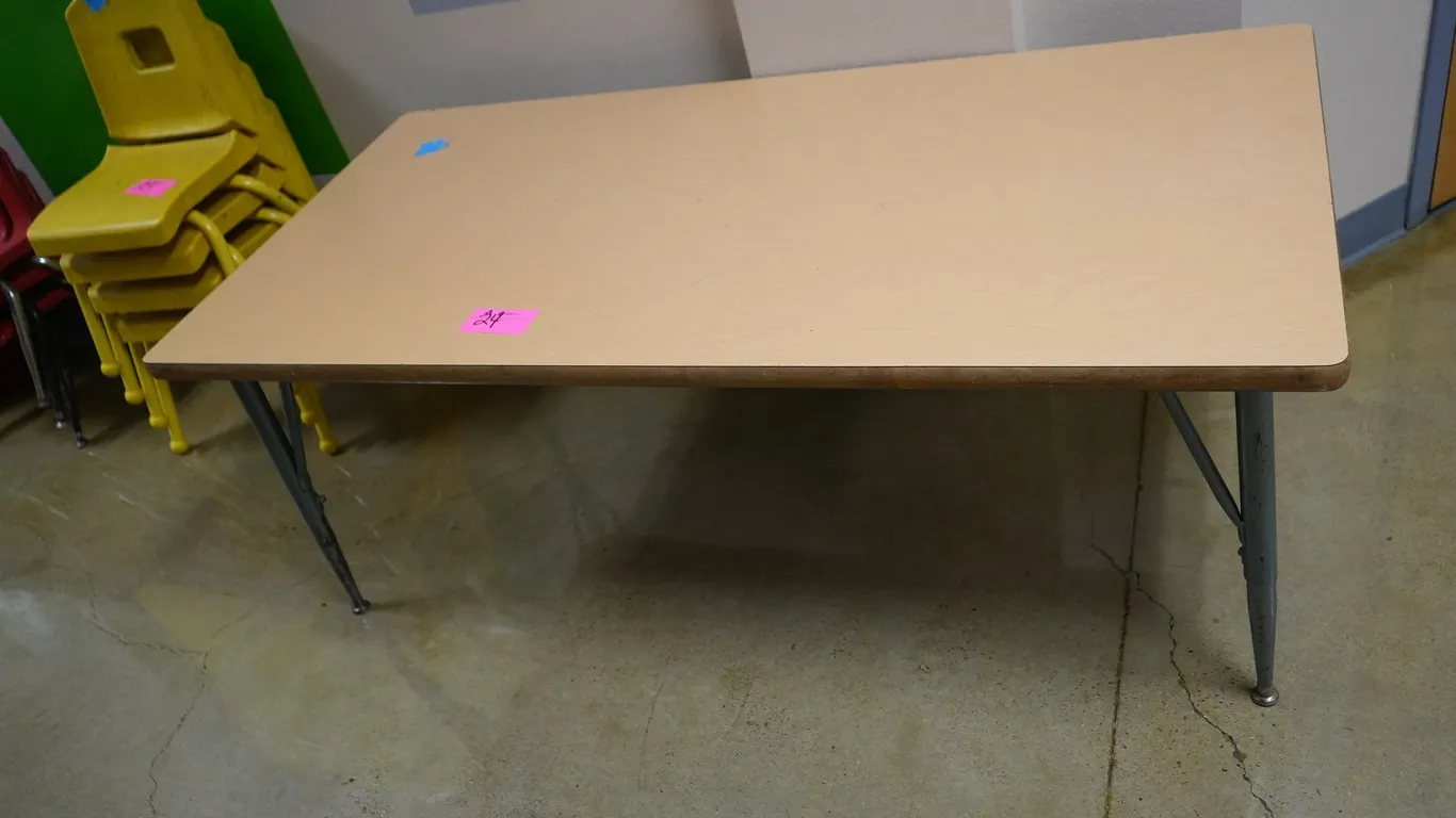 Student Rectangle Table