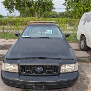 2011 Ford Crown Victoria - Will Need to be Towed