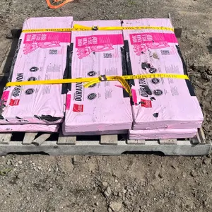 (6) Bundles of Owens Corning Shingles