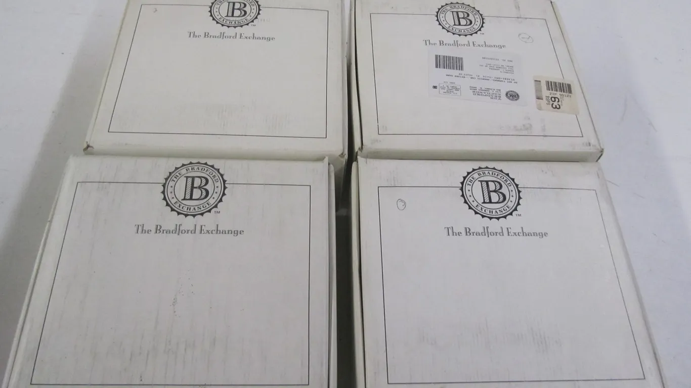 (4) Bradford Exchange Carousel Daydreams Collections Collector Plates