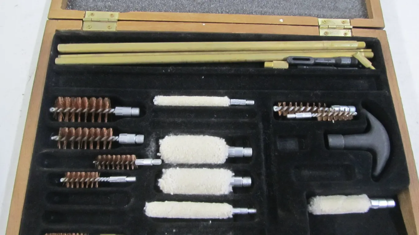 Gun Cleaning Set
