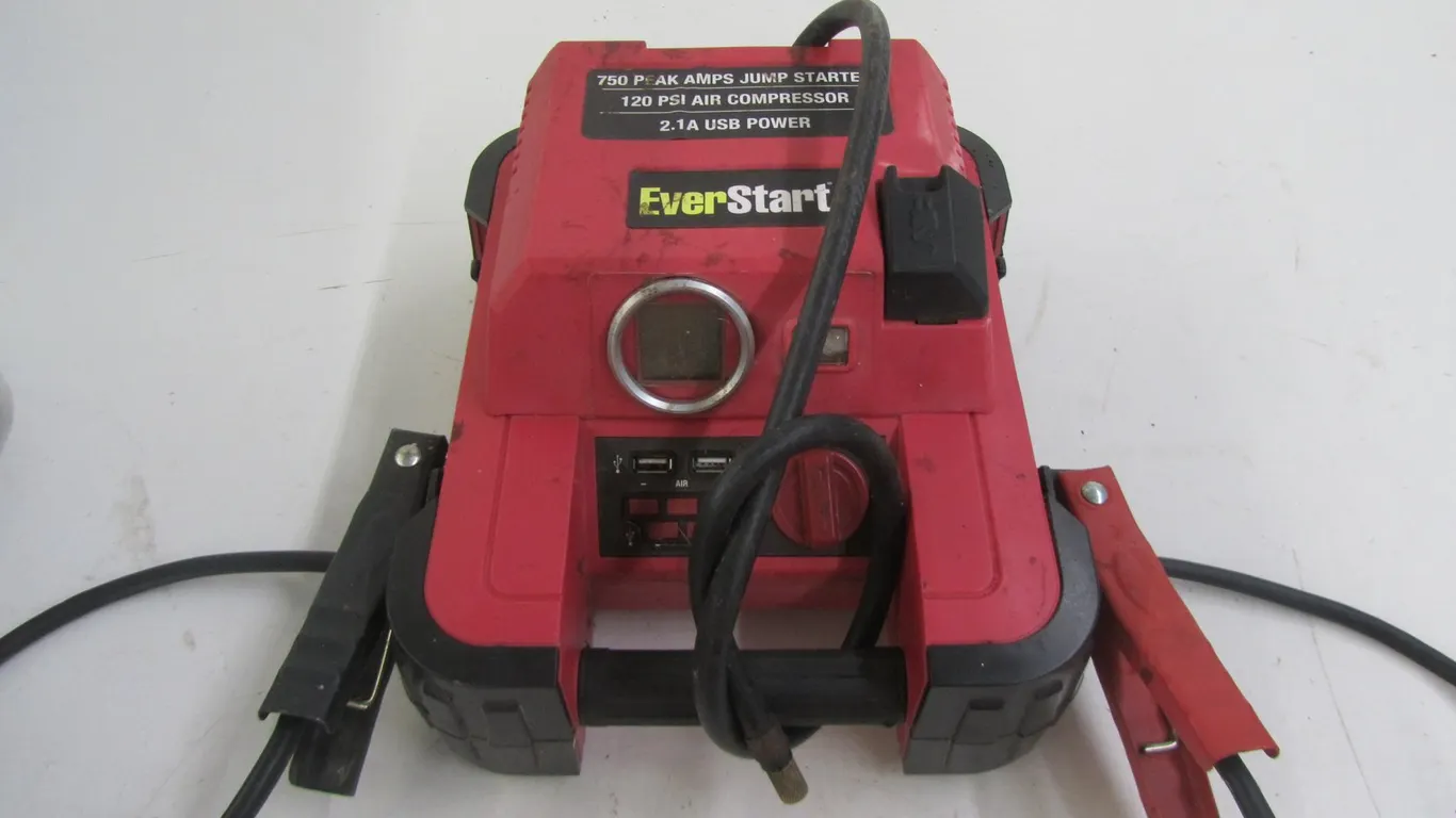 EverStart Jump Starter