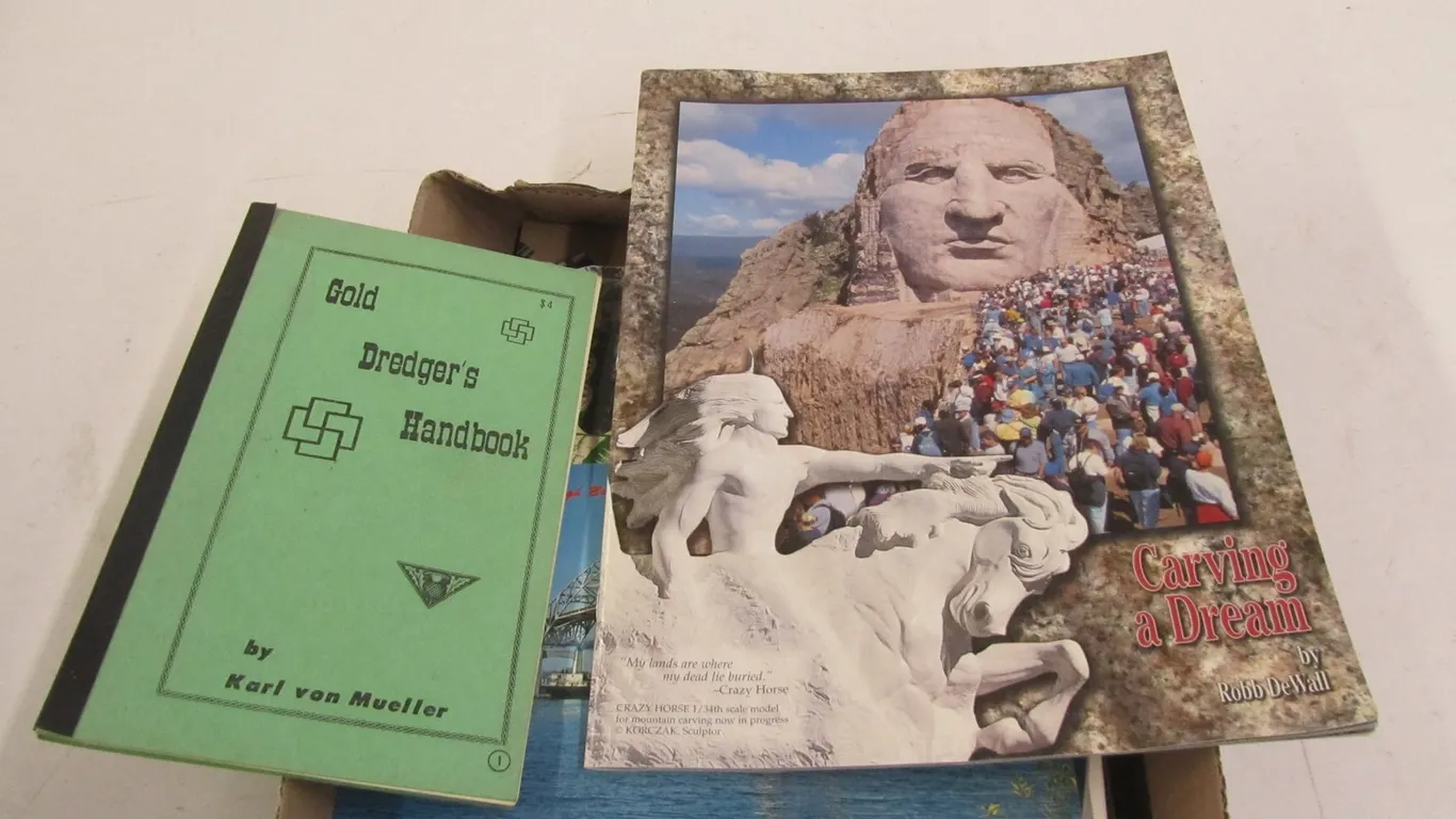 Flat Of Assorted Paper Collectibles