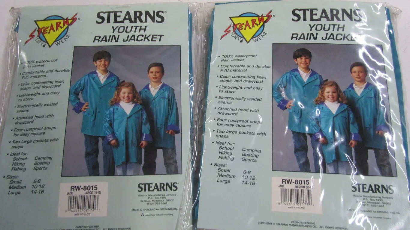 (2) Stearns Youth Rain Jackets
