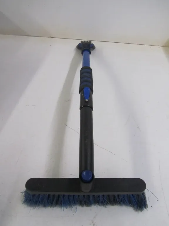 Ice Scraper/Snow Brush