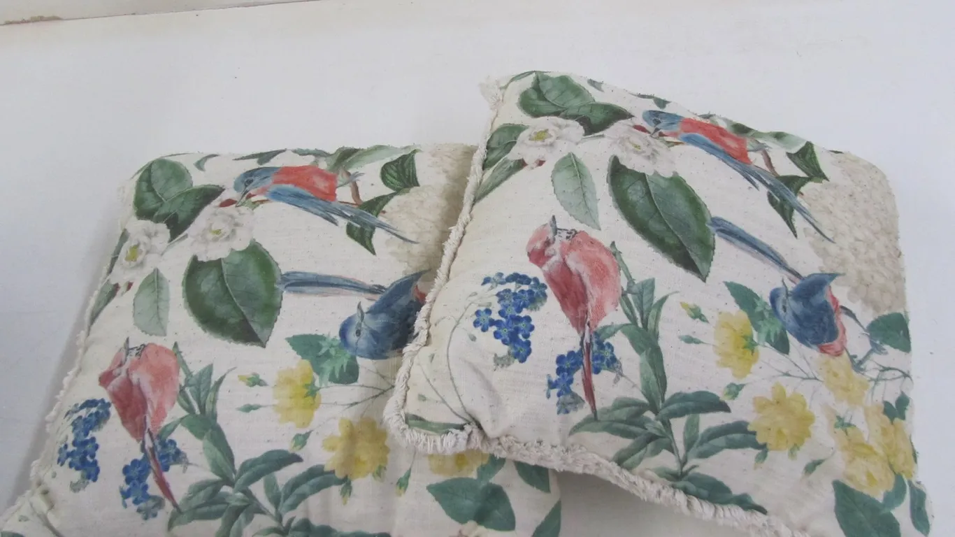 (2) Throw Pillows