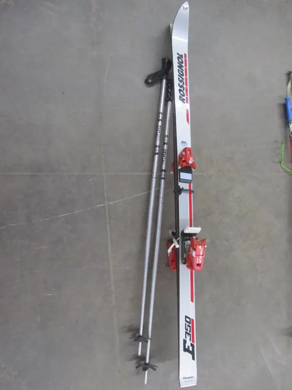 Pair Of Rossignol Excel E350 Skis w/Ski Poles
