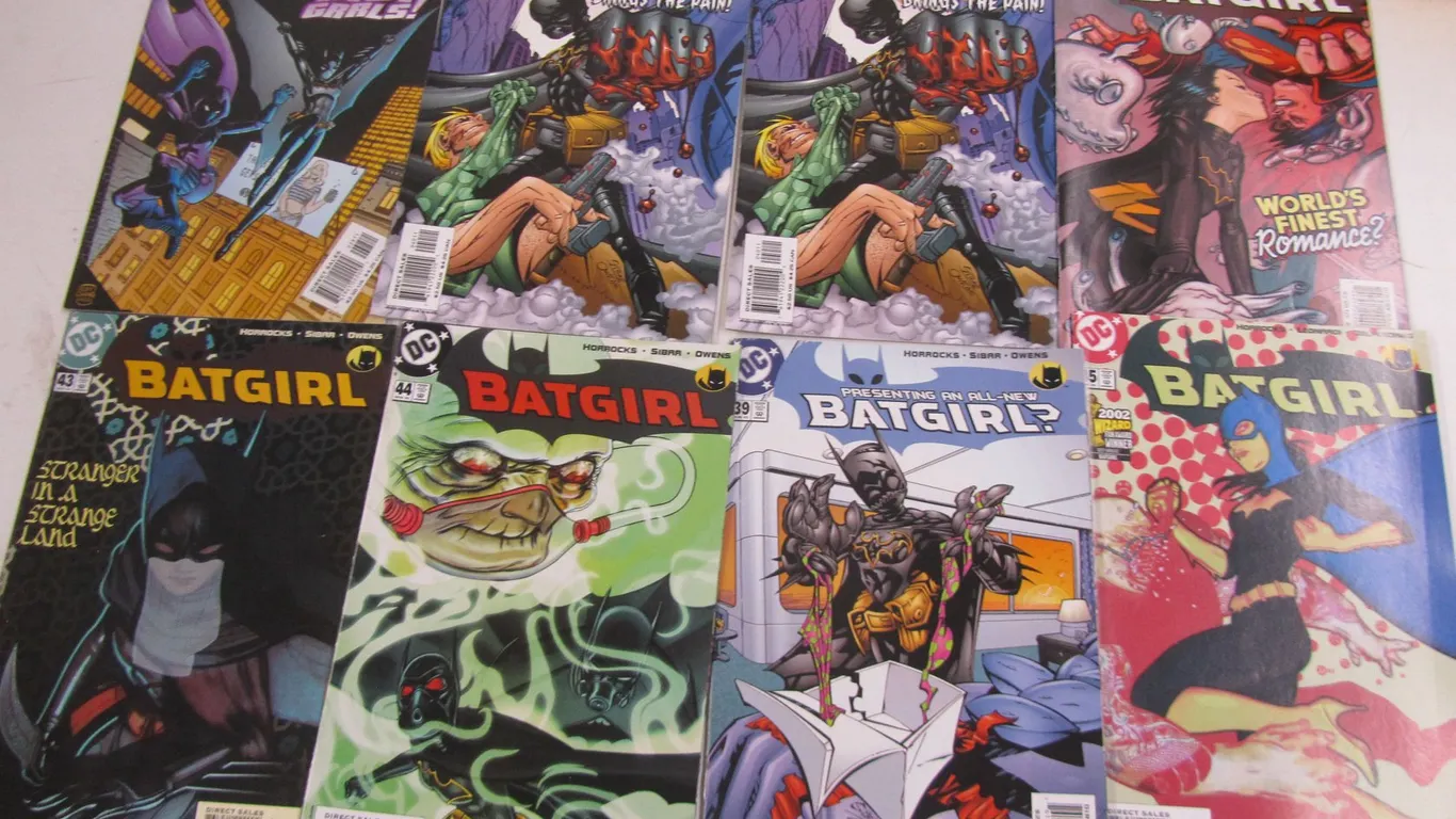 (8) DC Batgirl Comics