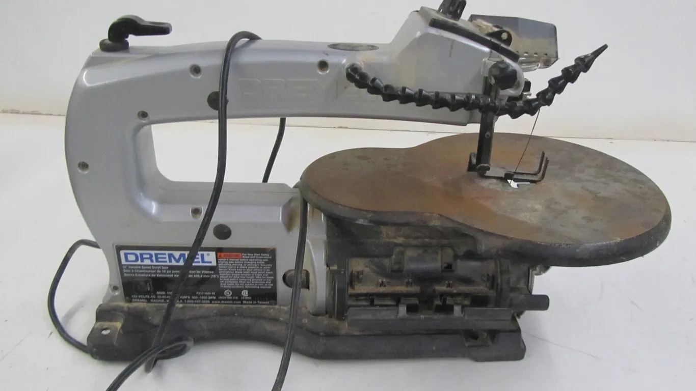 Dremel 16" Variable Speed Scroll Saw