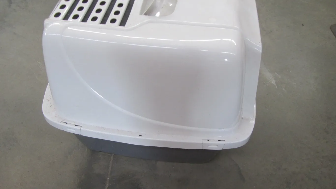 Cat Litter Box
