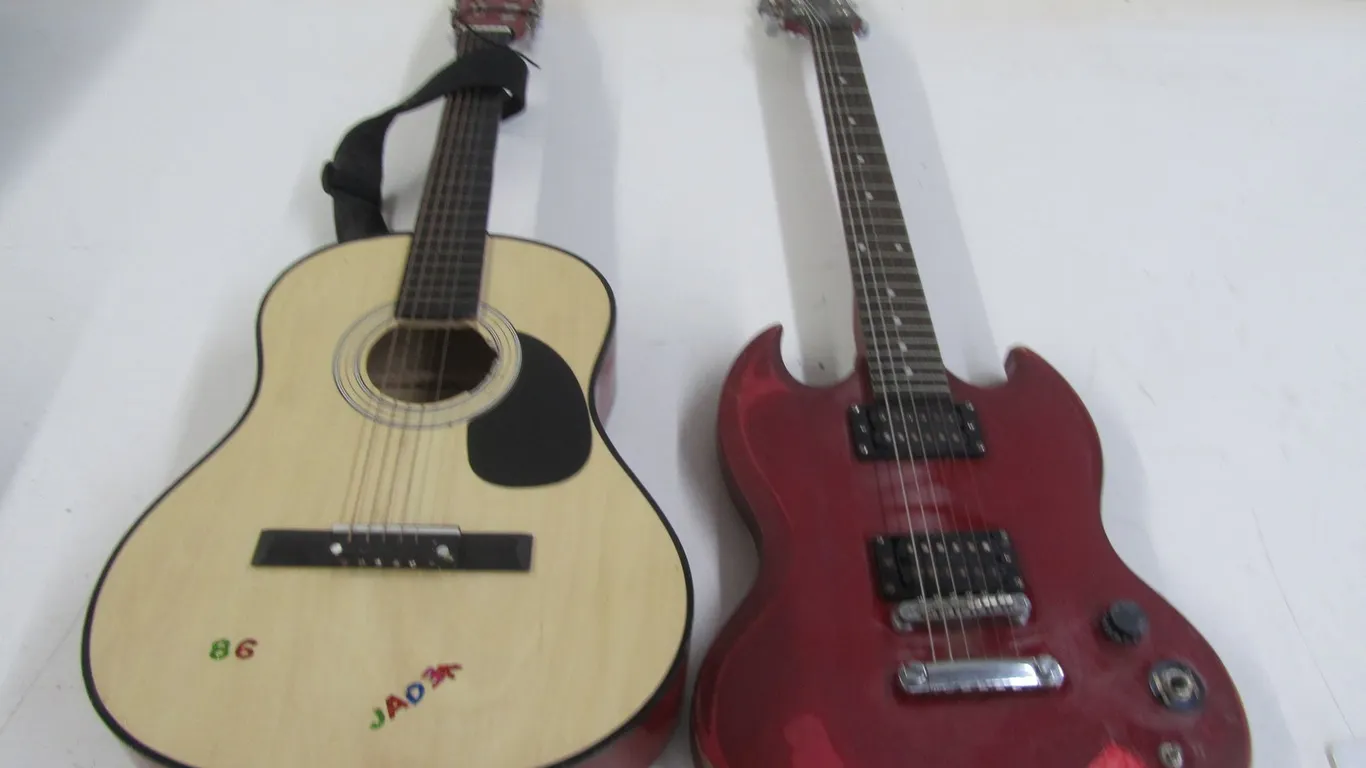 Ready Ace Acoustic Guitar And Special SG Model Electric Guitar