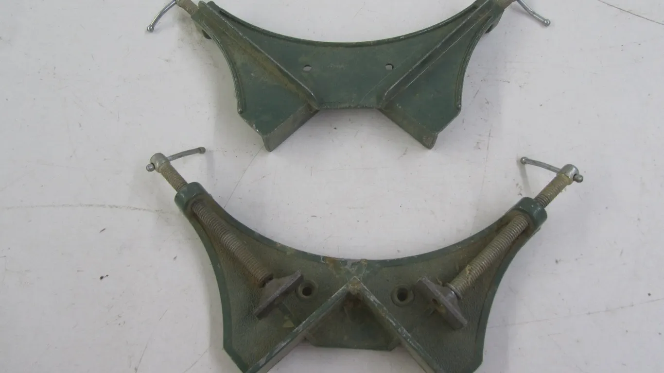 (2) Corner Wood Clamps