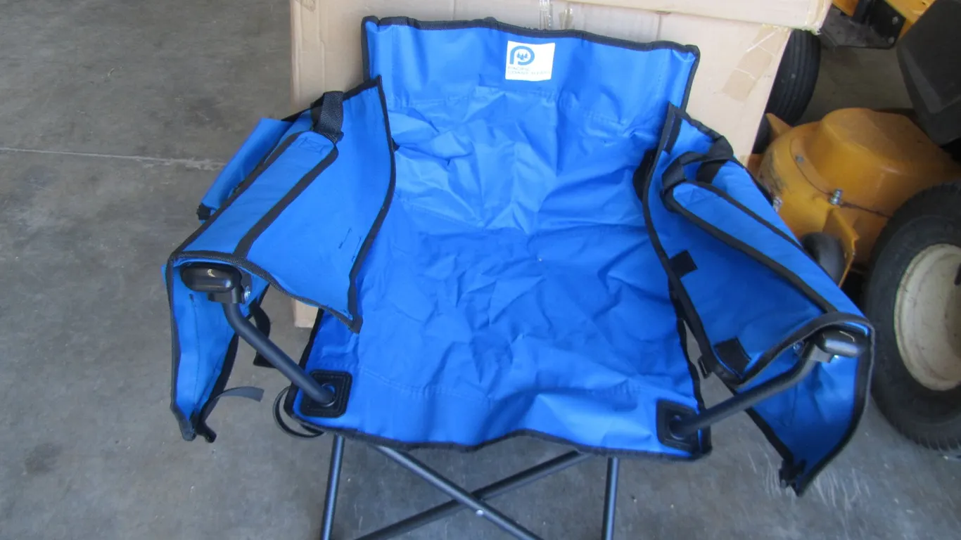 (4) Pacific Coast & Trail Fishing Chair