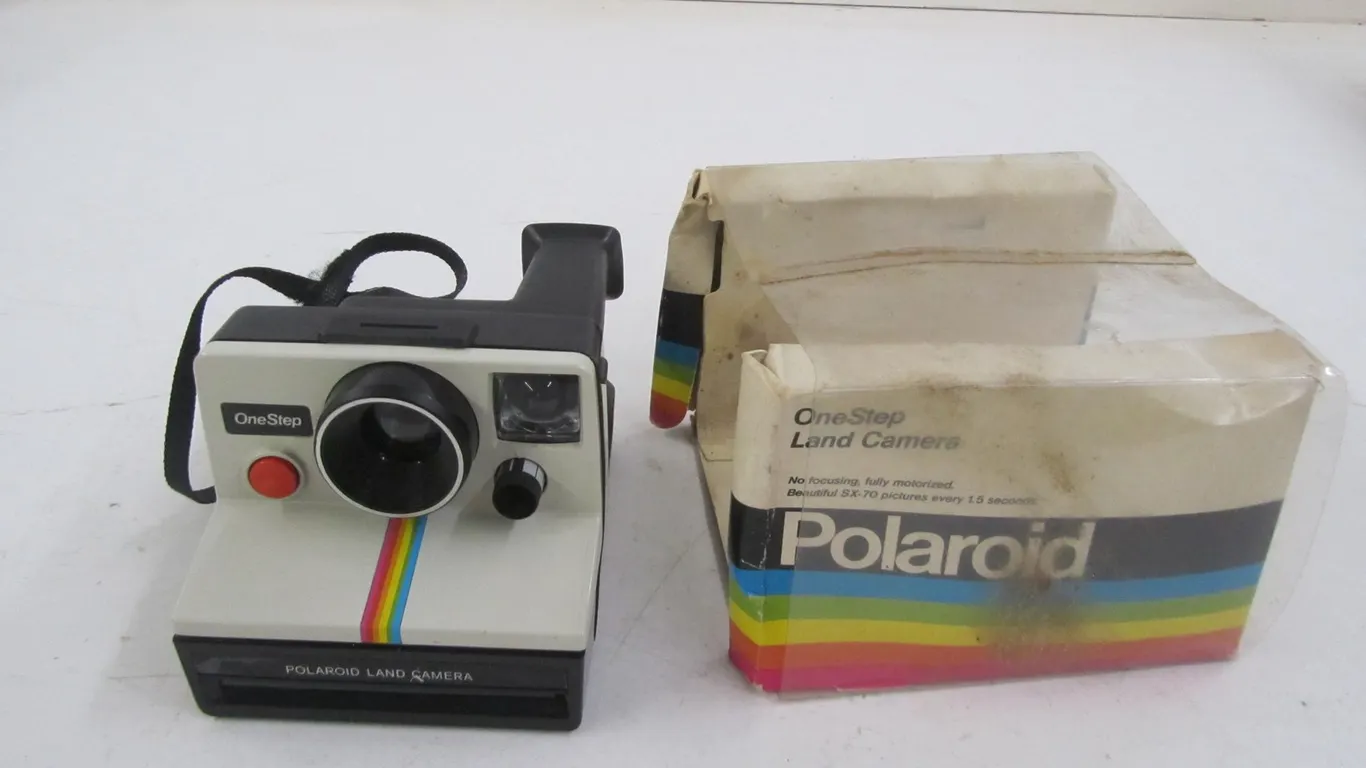 Polaroid One Step Land Camera
