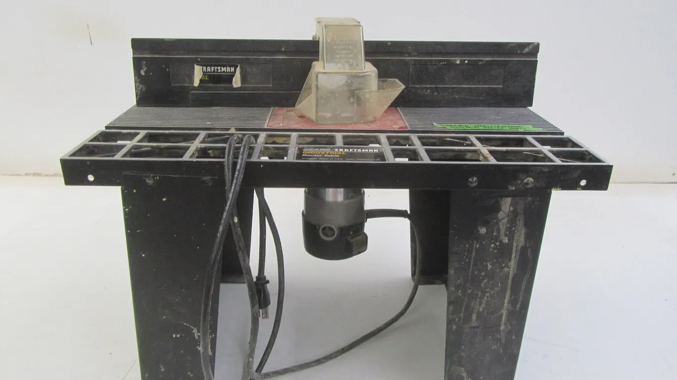 Sears Craftsman Industrial Router Table w/Porter-Cable Router