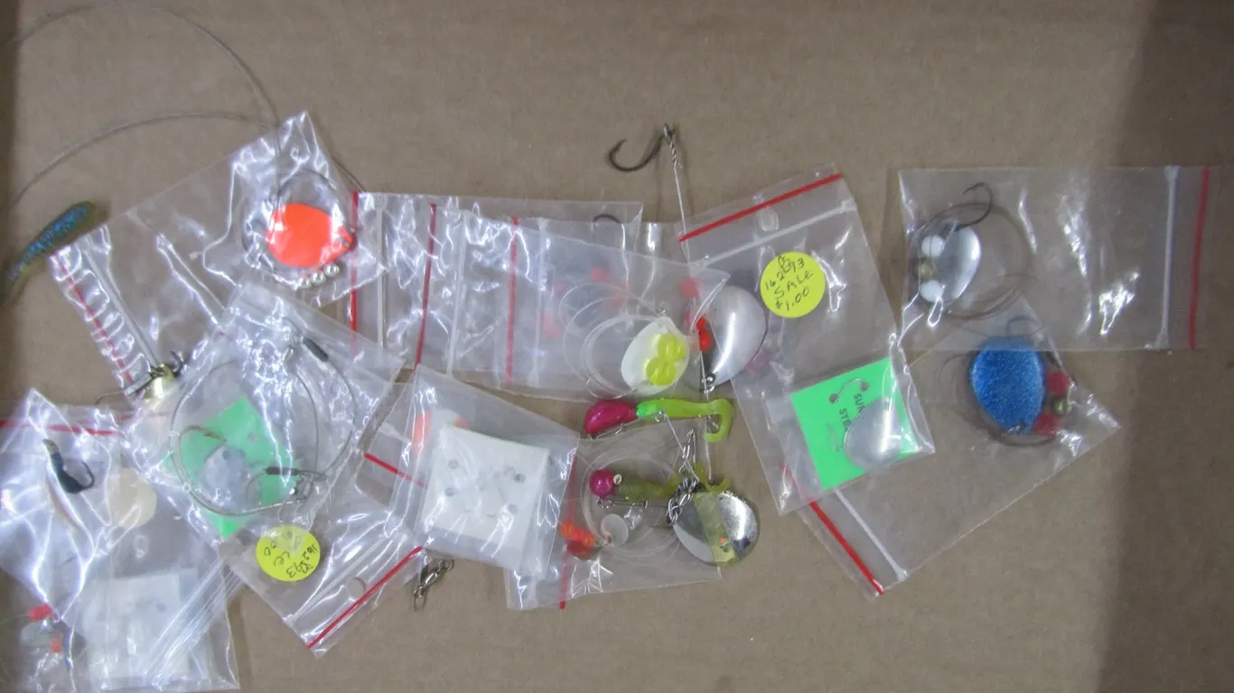 Lot Of Assorted Fishing Rig Kits