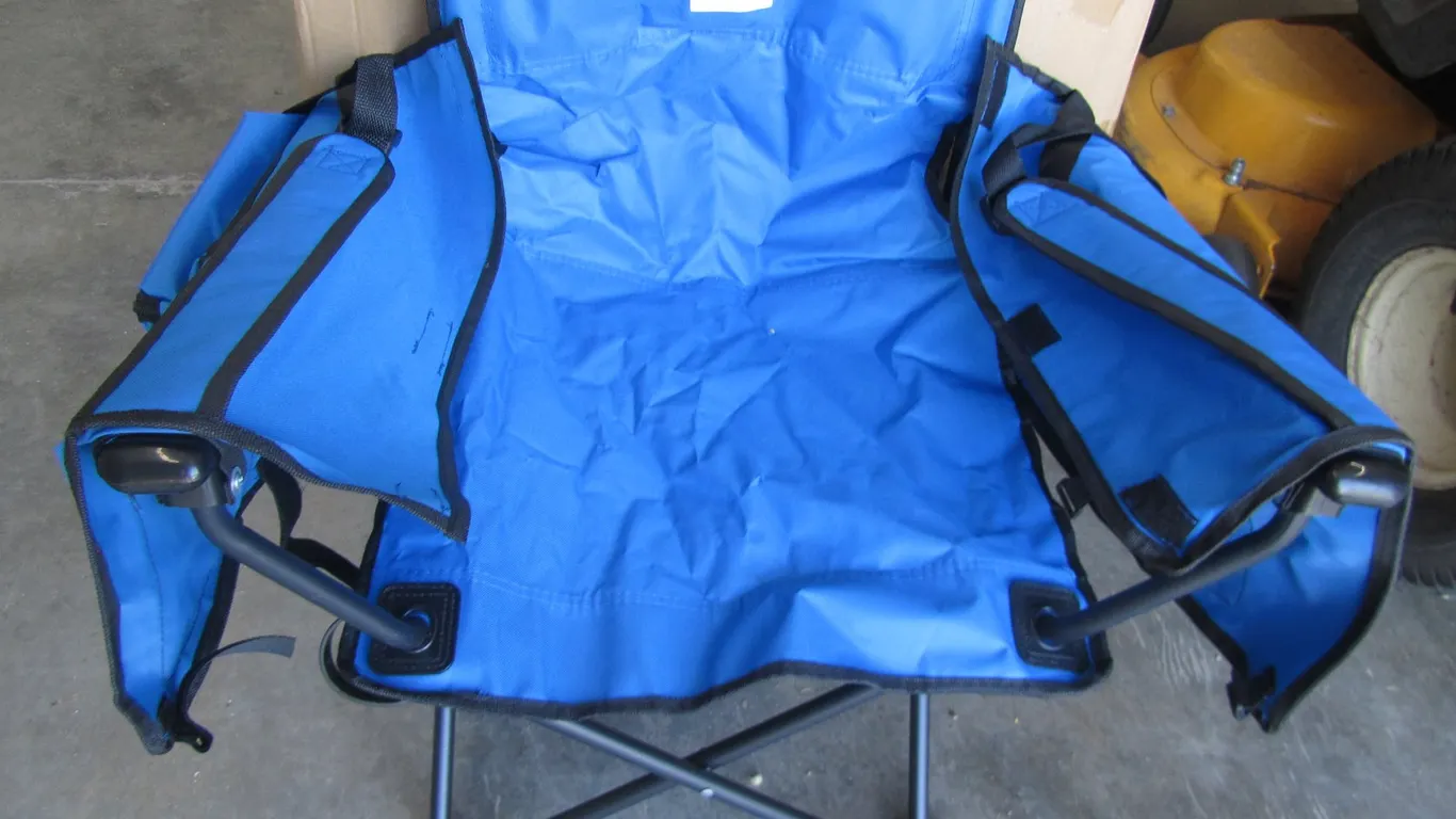 (4) Pacific Coast & Trail Fishing Chair