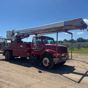 1994 IH 4900 Boom Truck