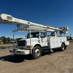 1992 IH 4900 Boom Truck