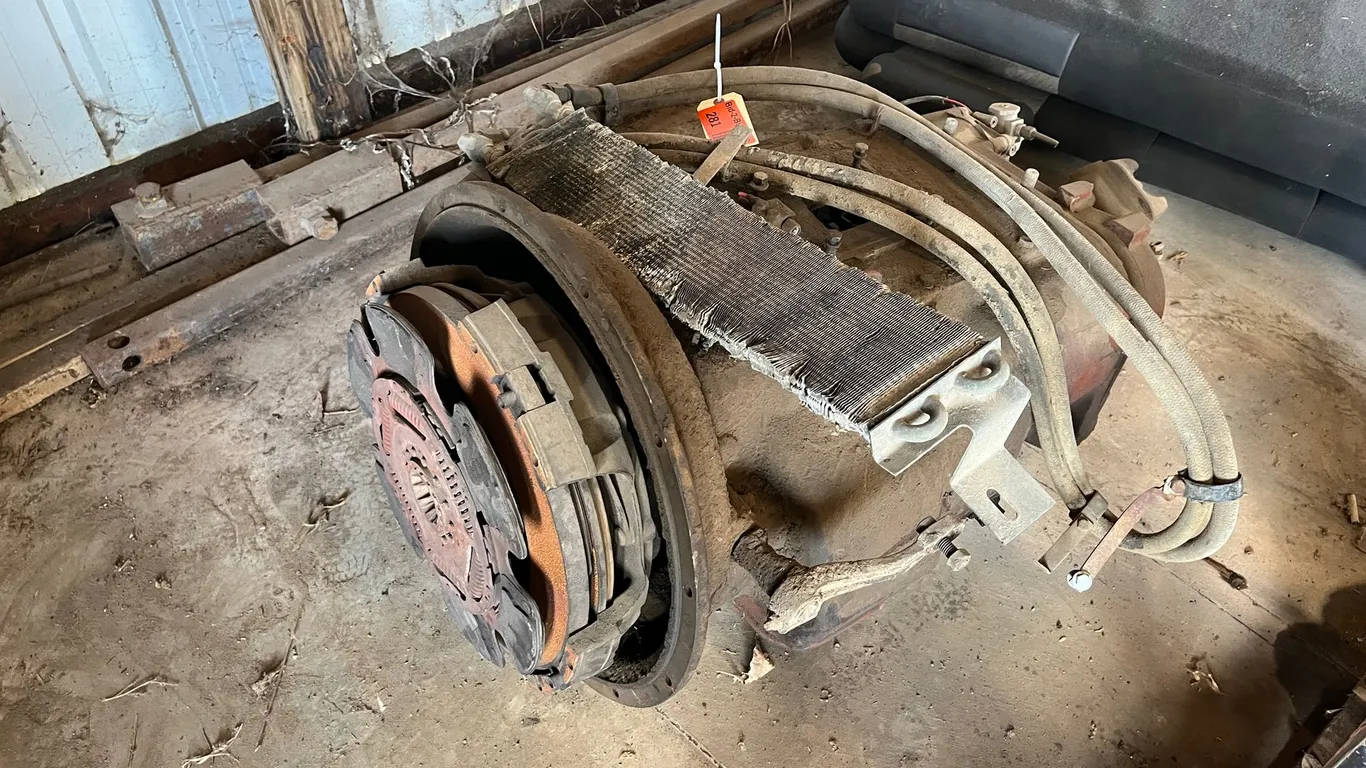 1998 International 10 Speed Transmission