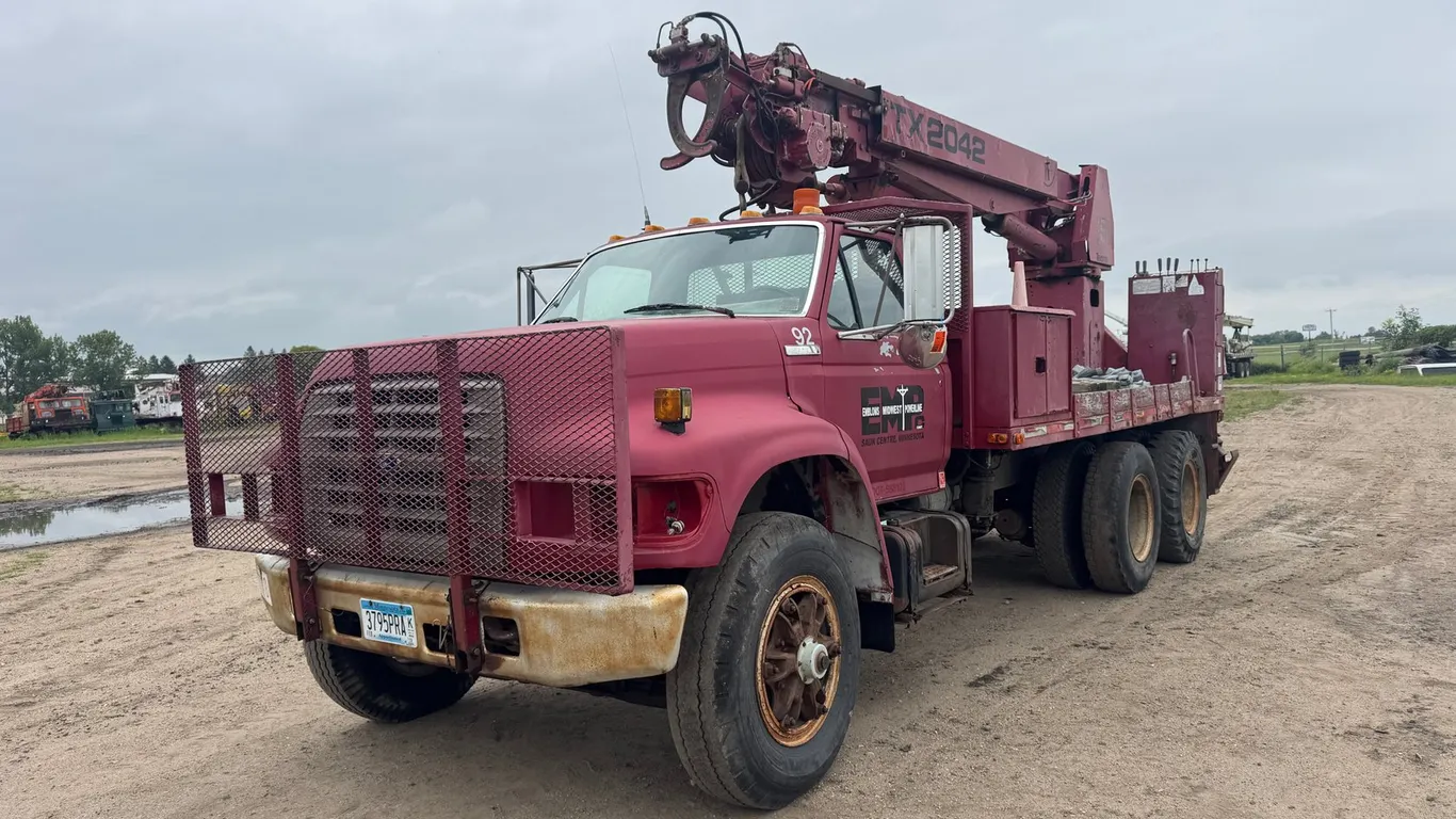 1994 Ford Tandem Axle Boom Truck