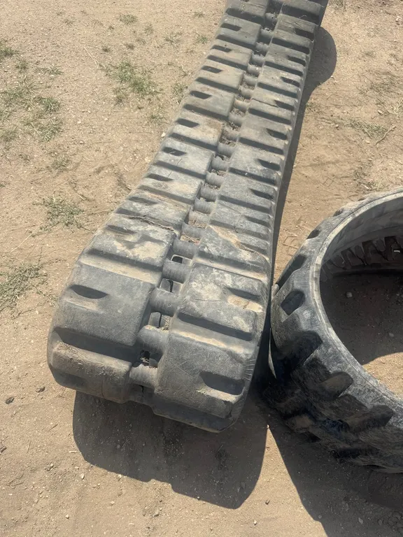 Set of Used Track from T870 or T770