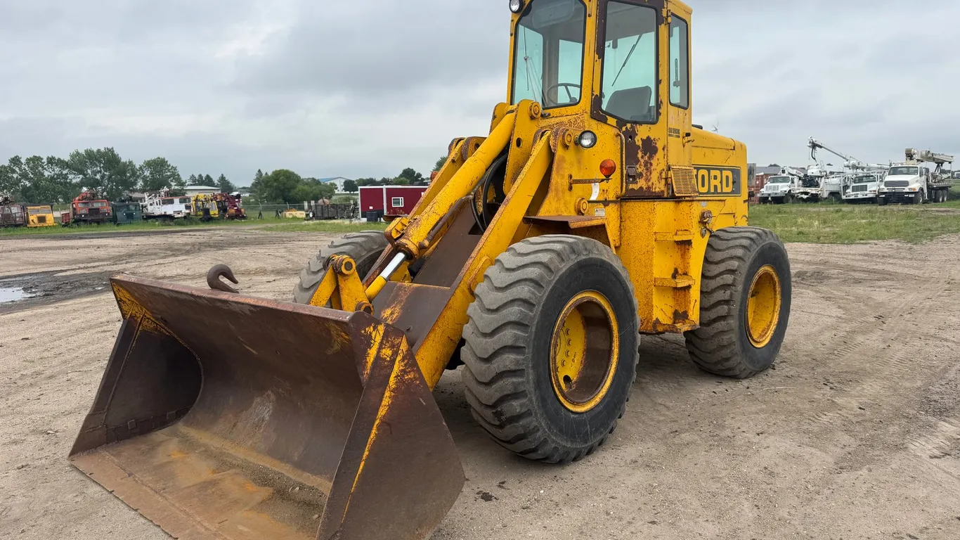 Ford Articulating Loader