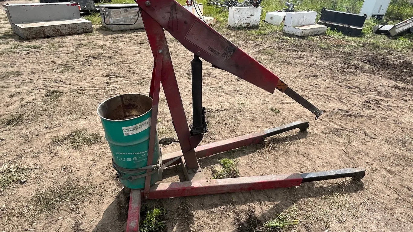 Ex-Cell 2-Ton Engine Lift