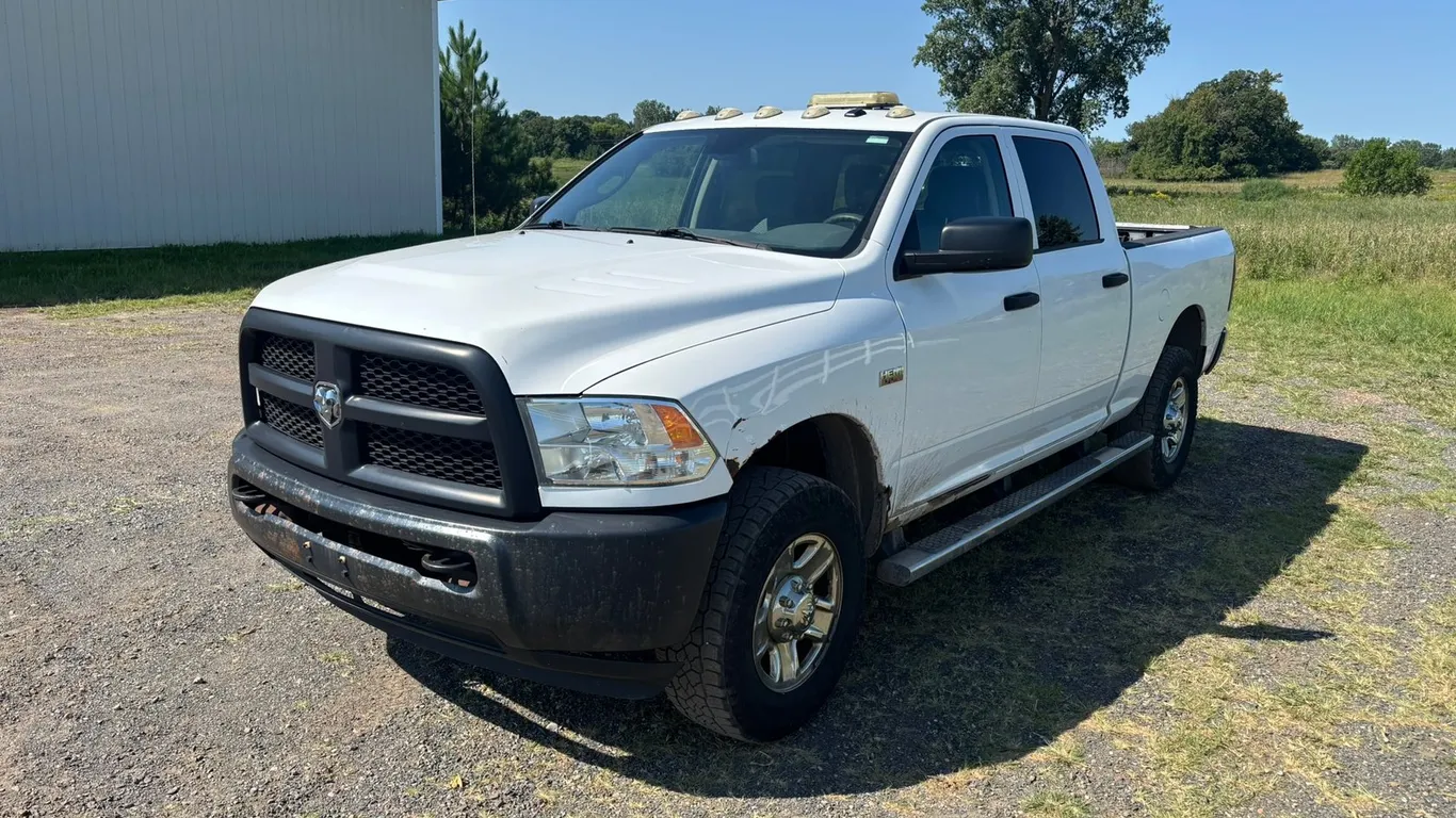2014 Ram 2500 Crew Cab 4X4 Pickup Truck