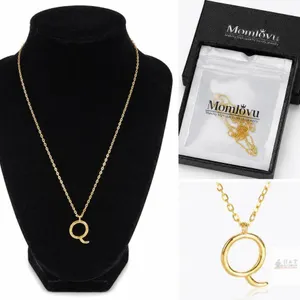 NEW Momlovu Gold-Tone Initial “Q” Pendant Necklace with Gift Box