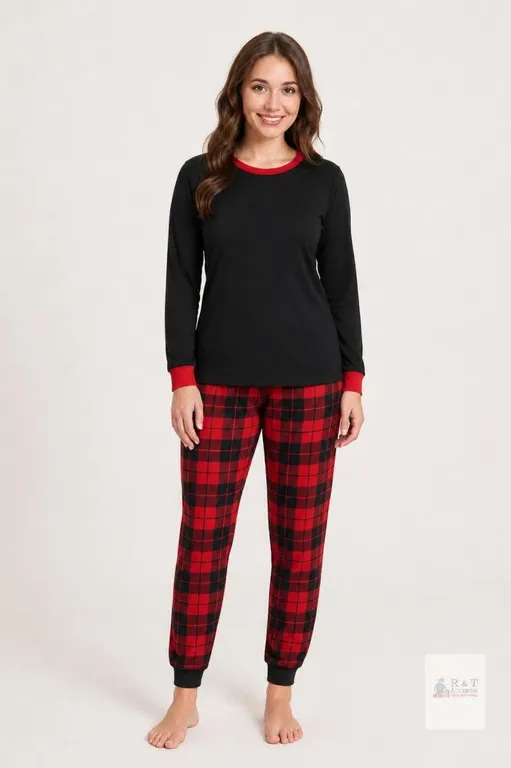 New Size Med Women’s 2-Piece Christmas Pajama Set, – Black & Red Plaid